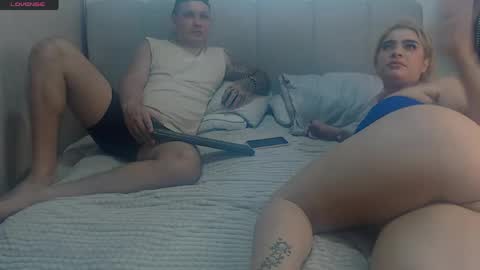 Sofia And Thomas online show from 05/15/26, 04:30