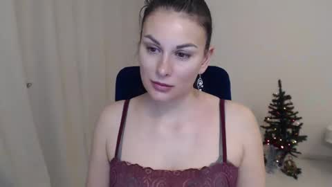 Snapshot of wonderr_woman chatting on 12/27/24, 01:22 wonderr_woman online show from 12/27/24, 01:22