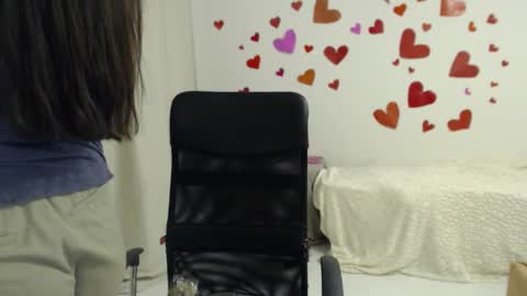 Snapshot of wonderr_woman chatting on 03/13/26, 05:30 wonderr_woman online show from 03/13/26, 05:30