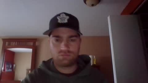 Snapshot of woodeee77 chatting on 12/19/24, 06:56 woodeee77 online show from 12/19/24, 06:56