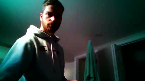 Snapshot of woodeee77 chatting on 12/14/25, 07:18 woodeee77 online show from 12/14/25, 07:18