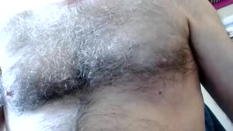 Snapshot of woodiesays chatting on 03/22/26, 06:00 WoodieSays online show from 03/22/26, 06:00