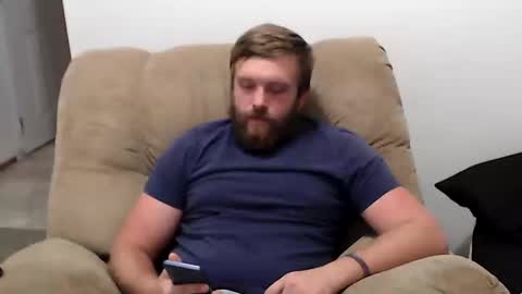 Snapshot of woodmaster96 chatting on 10/10/25, 04:17 Woodmaster96 online show from 10/10/25, 04:17