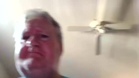 Snapshot of woodpecker115 chatting on 07/10/26, 09:50 woodpecker115 online show from 07/10/26, 09:50