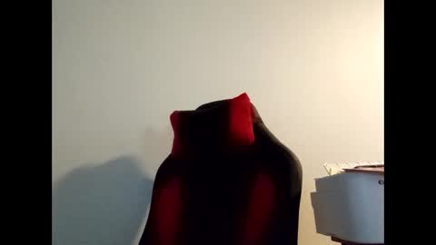 Snapshot of woodpipe69 chatting on 12/03/24, 04:17 Woodpipe69 online show from 12/03/24, 04:17