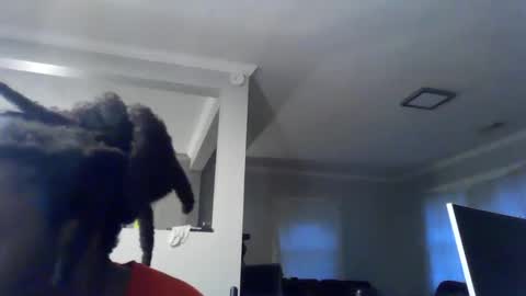 Snapshot of woodpipe69 chatting on 12/16/24, 10:45 Woodpipe69 online show from 12/16/24, 10:45