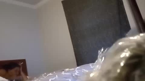 Snapshot of woodpipe69 chatting on 02/16/25, 01:49 Woodpipe69 online show from 02/16/25, 01:49