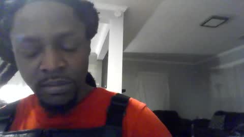 Snapshot of woodpipe69 chatting on 02/21/25, 02:06 Woodpipe69 online show from 02/21/25, 02:06