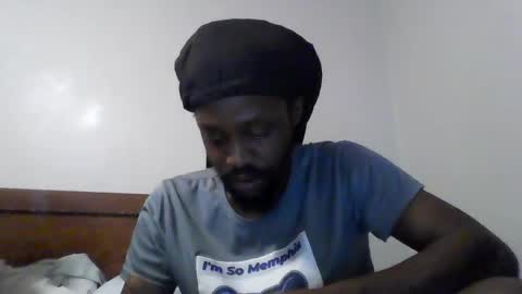 Snapshot of woodpipe69 chatting on 09/28/25, 07:30 Woodpipe69 online show from 09/28/25, 07:30