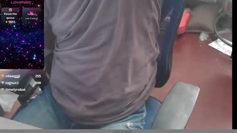 woodworker6473 online show from 01/24/25, 01:57