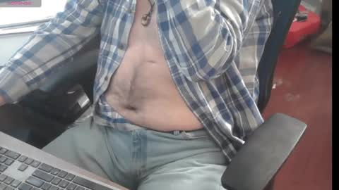 woodworker6473 online show from 03/07/25, 02:01