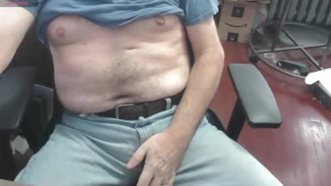 woodworker6473 online show from 09/30/25, 01:16