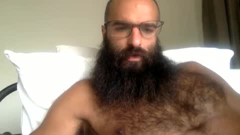woof_wolf37 online show from 05/14/26, 03:52