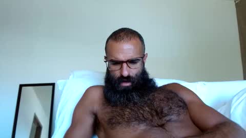 woof_wolf37 online show from 06/09/26, 05:13