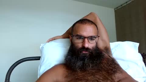 woof_wolf37 online show from 06/17/26, 03:46