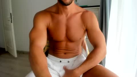 Snapshot of woolfiie chatting on 07/12/26, 06:48 Wolfie online show from 07/12/26, 06:48