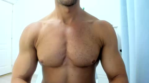Snapshot of woolfiie chatting on 07/30/26, 10:09 Wolfie online show from 07/30/26, 10:09