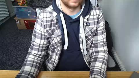 Snapshot of wooyay chatting on 01/24/25, 11:26 Wooyay online show from 01/24/25, 11:26