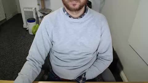 Snapshot of wooyay chatting on 12/23/25, 10:24 Wooyay online show from 12/23/25, 10:24