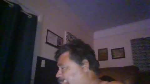 Snapshot of woperator12 chatting on 04/08/26, 09:53 woperator12 online show from 04/08/26, 09:53