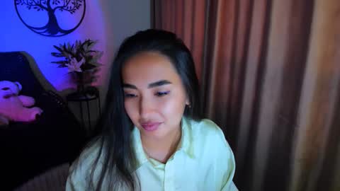 Snapshot of worldofkim chatting on 10/26/25, 09:26 dudetta Kim online show from 10/26/25, 09:26