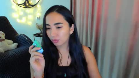 Snapshot of worldofkim chatting on 02/10/26, 11:03 dudetta Kim online show from 02/10/26, 11:03