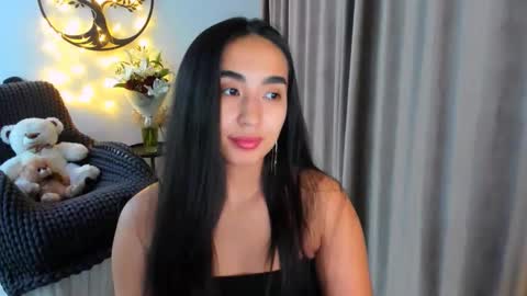 Snapshot of worldofkim chatting on 02/21/26, 09:27 dudetta Kim online show from 02/21/26, 09:27