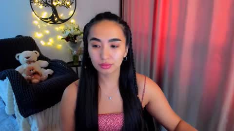 Snapshot of worldofkim chatting on 02/23/26, 04:43 dudetta Kim online show from 02/23/26, 04:43