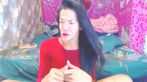 Snapshot of worldsexarika chatting on 05/21/26, 12:50 AIRA online show from 05/21/26, 12:50