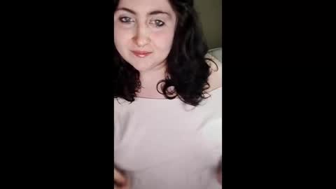 Snapshot of worshipclem chatting on 04/15/26, 05:47 Clementine online show from 04/15/26, 05:47