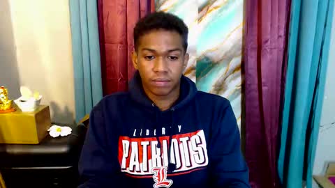 Snapshot of worshipmycockxxx chatting on 01/05/26, 05:27 Josh This is my new account now online show from 01/05/26, 05:27