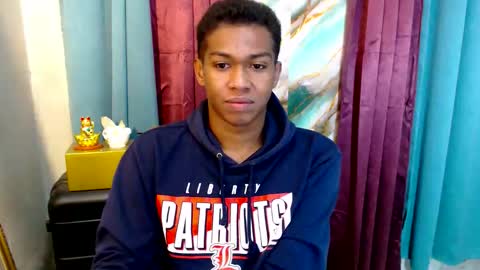 Snapshot of worshipmycockxxx chatting on 01/12/26, 08:14 Josh This is my new account now online show from 01/12/26, 08:14