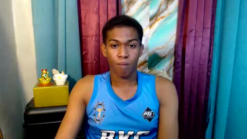 Snapshot of worshipmycockxxx chatting on 01/13/26, 12:54 Josh This is my new account now online show from 01/13/26, 12:54