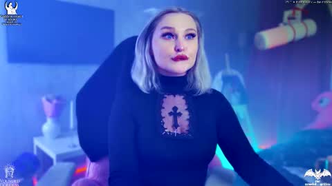 Snapshot of wounded_goddess chatting on 02/03/26, 06:22 Goddess Sophy online show from 02/03/26, 06:22