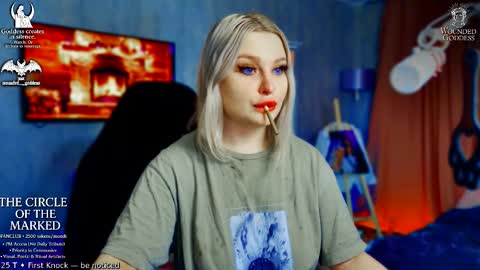 Snapshot of wounded_goddess chatting on 02/08/26, 06:17 Goddess Sophy online show from 02/08/26, 06:17