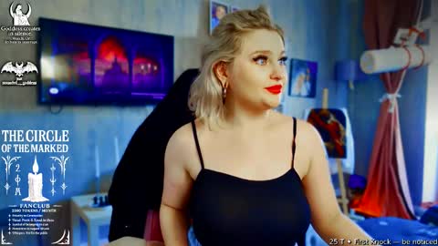 Snapshot of wounded_goddess chatting on 03/11/26, 07:03 Goddess Sophy online show from 03/11/26, 07:03