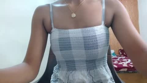 Snapshot of wow_anjle chatting on 07/20/26, 11:01 wow_anjle online show from 07/20/26, 11:01