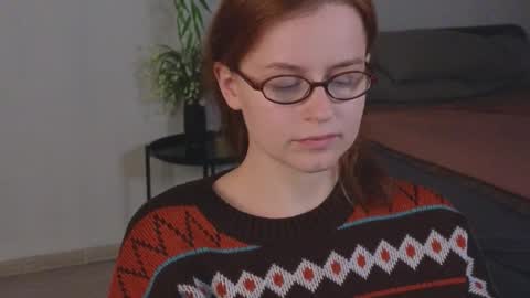 Rebecy online show from 11/25/25, 02:06