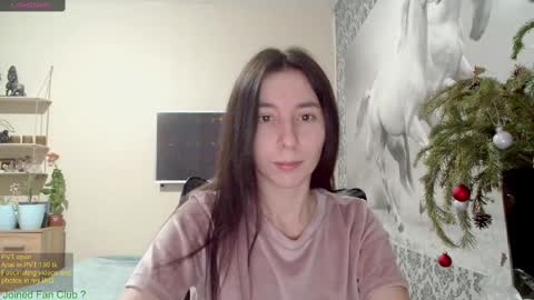 Snapshot of wow_porno_ chatting on 12/31/24, 04:46 Anna  online show from 12/31/24, 04:46
