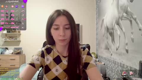 Snapshot of wow_porno_ chatting on 01/22/25, 12:06 Anna  online show from 01/22/25, 12:06