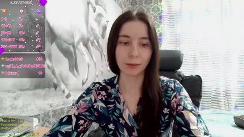 Snapshot of wow_porno_ chatting on 02/15/25, 12:33 Anna  online show from 02/15/25, 12:33