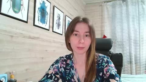 Anna  online show from 05/17/26, 02:46
