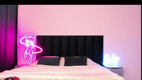 Emi online show from 03/06/25, 05:03