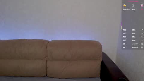 Snapshot of wowsugar chatting on 11/08/25, 01:17 Eva online show from 11/08/25, 01:17