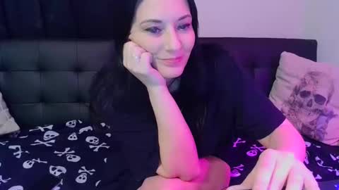 Crystal Lake online show from 02/04/26, 06:41