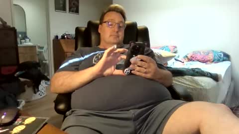 Snapshot of wrensworldx chatting on 05/25/26, 12:16 Wren VX online show from 05/25/26, 12:16