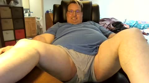 Snapshot of wrensworldx chatting on 06/18/26, 11:31 Wren VX online show from 06/18/26, 11:31