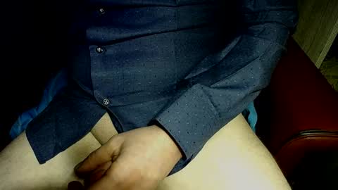 Snapshot of wrix chatting on 12/24/24, 12:44 wrix online show from 12/24/24, 12:44