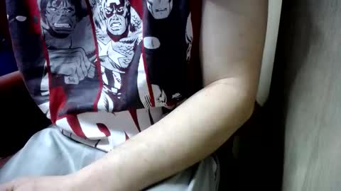 Snapshot of wrix chatting on 12/15/25, 10:41 wrix online show from 12/15/25, 10:41