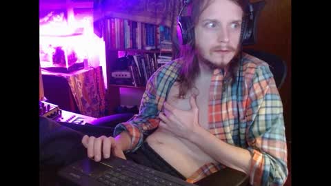Snapshot of wsmith_420 chatting on 01/28/25, 07:32 wsmith_420 online show from 01/28/25, 07:32